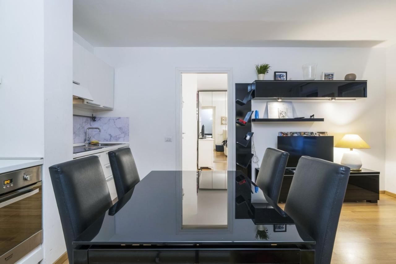 Cozy & Comfy Apt In Navigli Area Milánó Kültér fotó