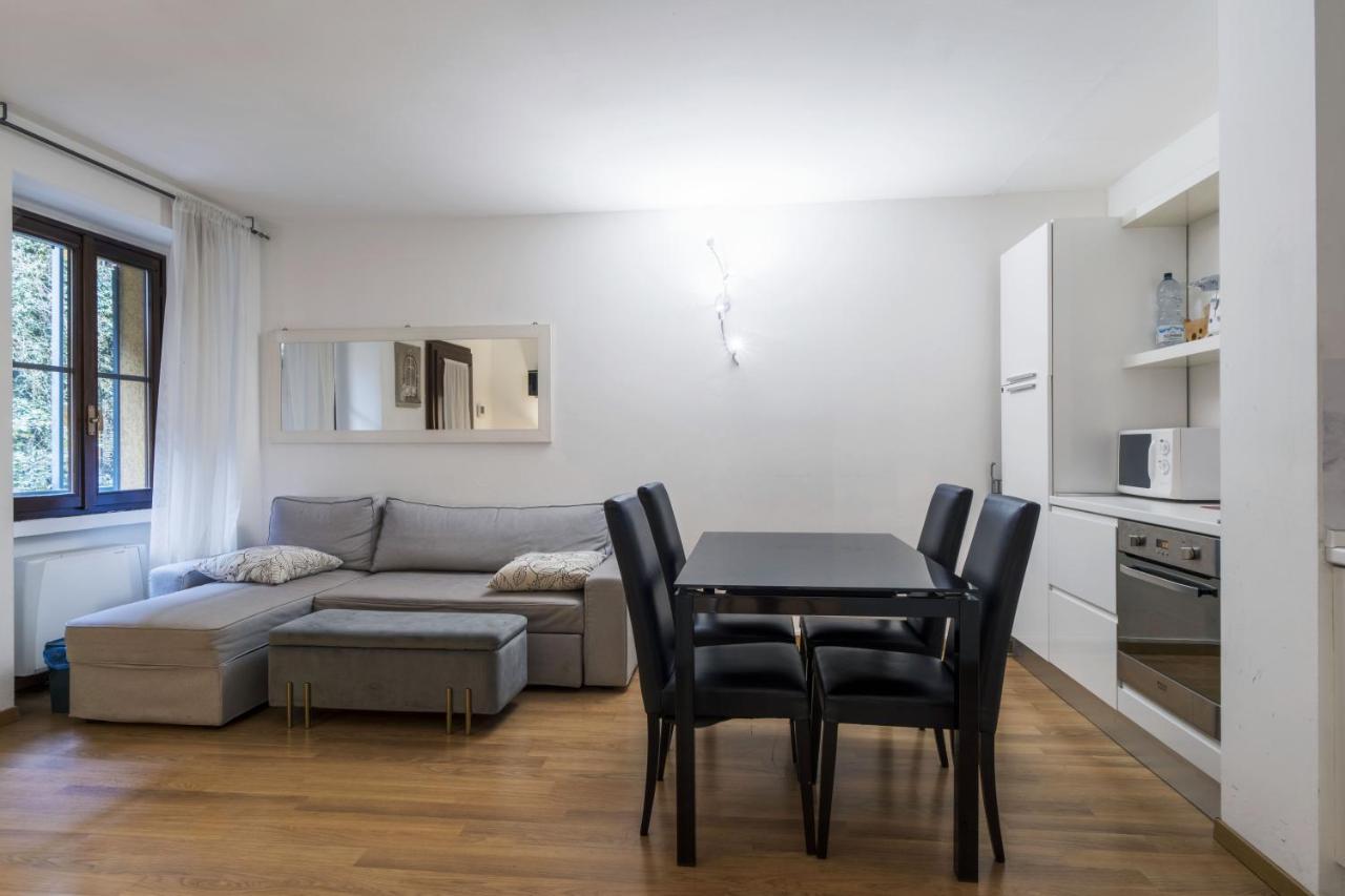 Cozy & Comfy Apt In Navigli Area Milánó Kültér fotó